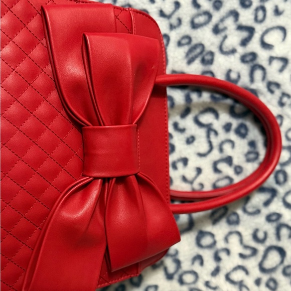 Chic Red Quilted Satchel with Bow - Picture 2 of 6
